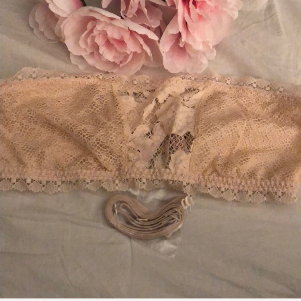Victoria Secret  lace strapless bralette